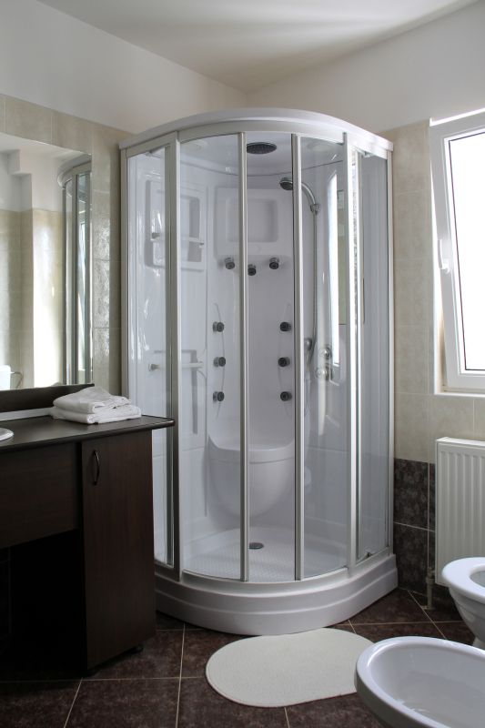 Double Shower with Divider